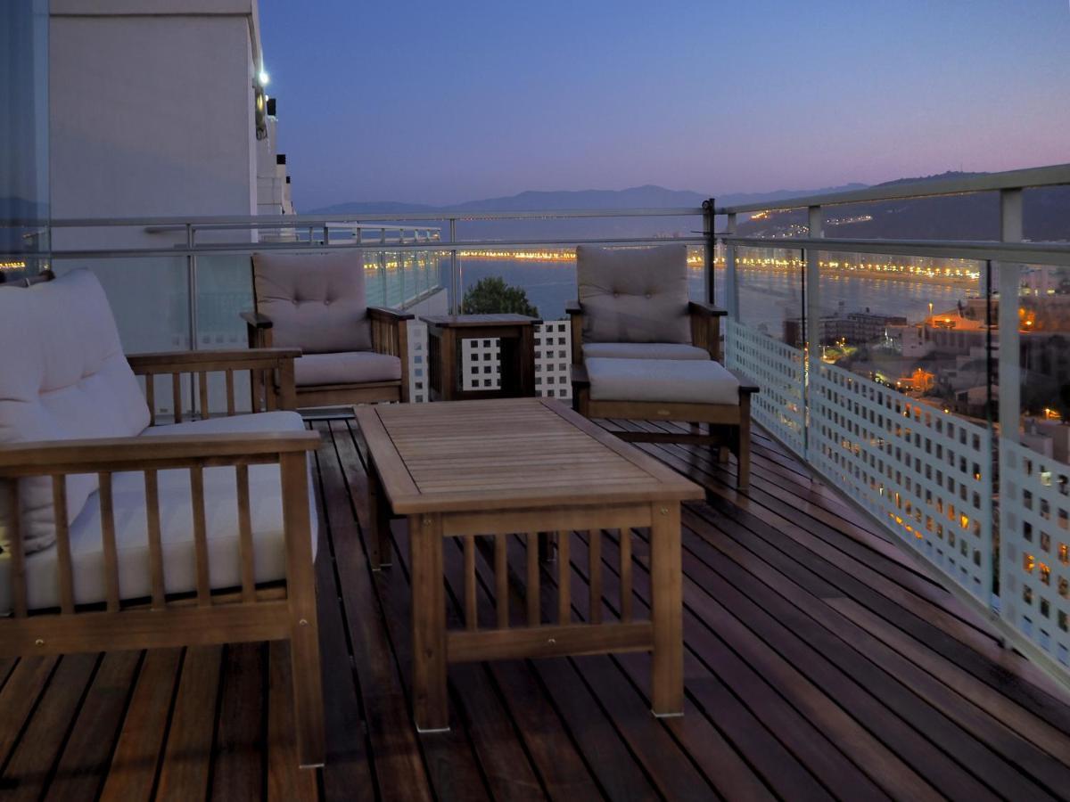 With Magnificants Sea Views On Cullera Bay. Faro de Cullera
